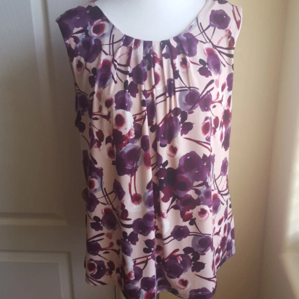 Calvin Klein Sleeveless Blouse - Picture 1 of 4